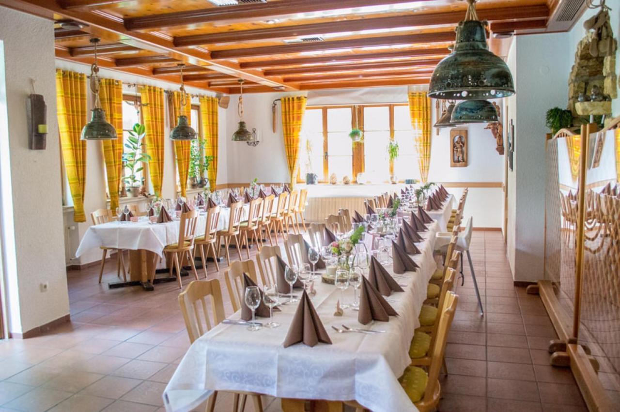 Herrenschenke-Cafe Eiring Königsberg in Bayern Exterior photo
